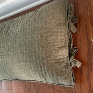 Pottery Barn Rectangular Lumbar Pillow in Olive Green